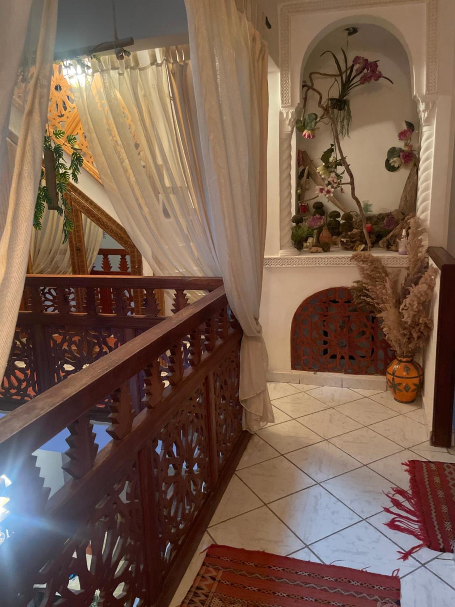 Riad Palmier Fleuri Marrakesh Bagian luar foto