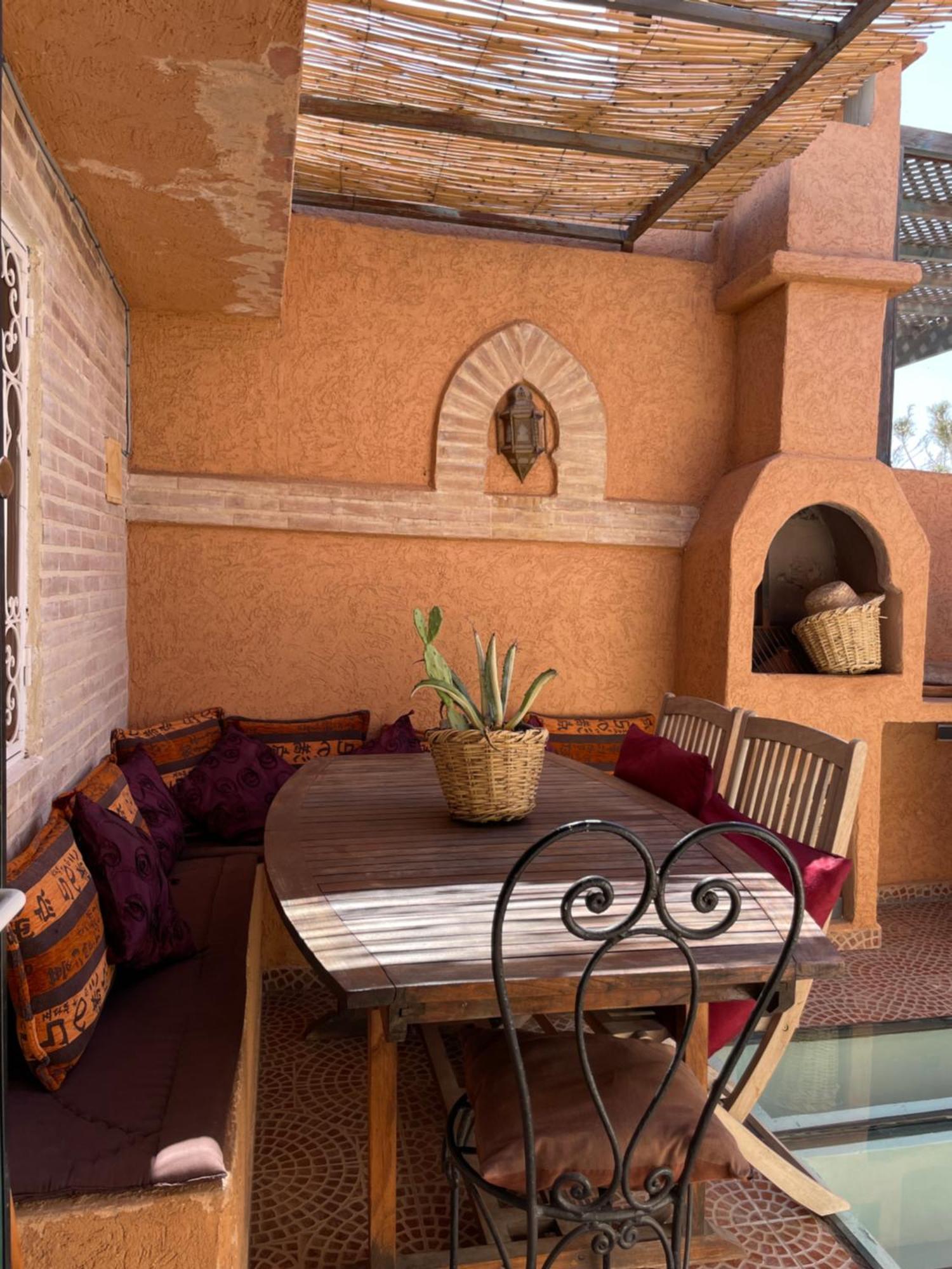 Riad Palmier Fleuri Marrakesh Bagian luar foto