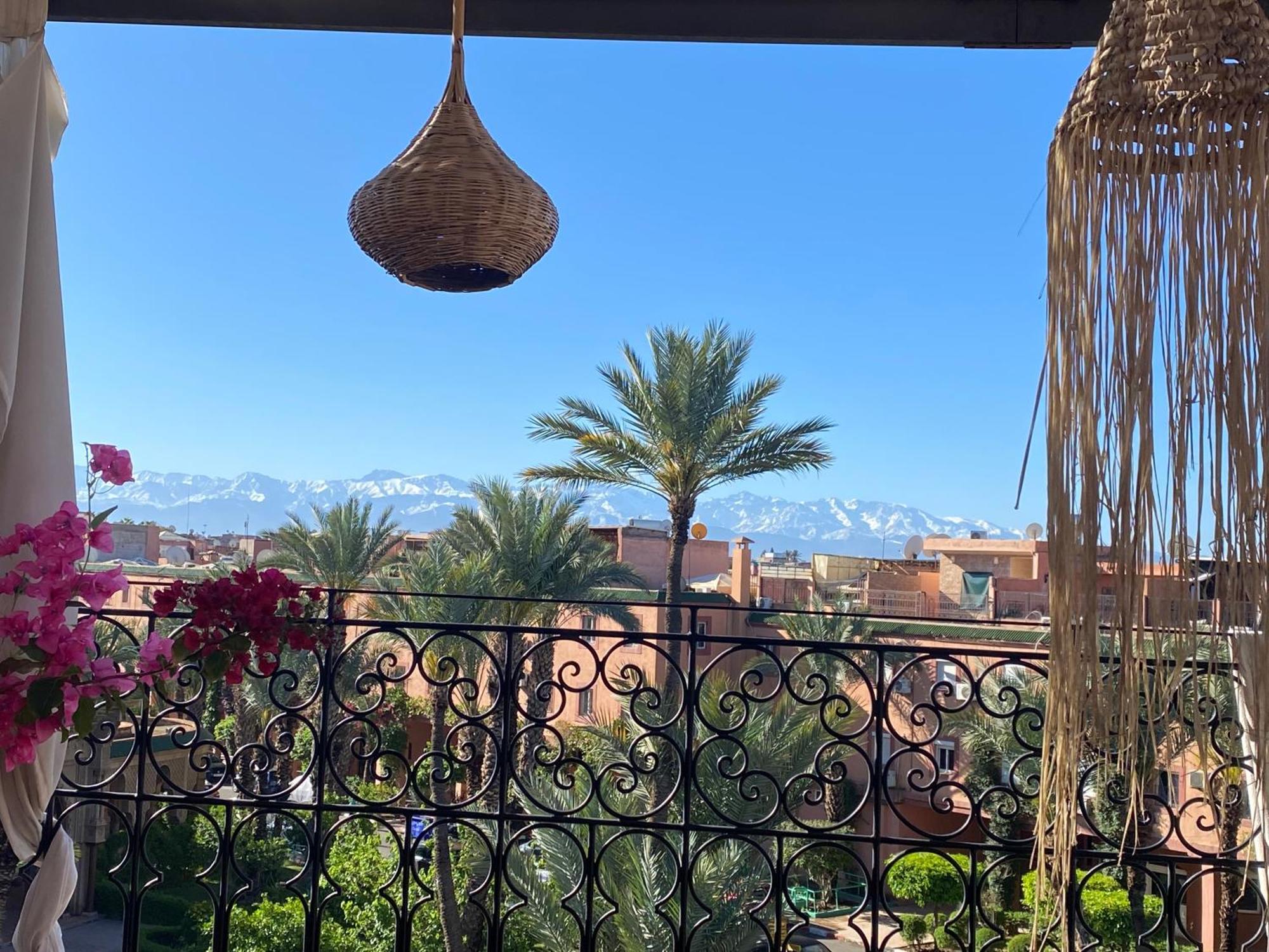 Riad Palmier Fleuri Marrakesh Bagian luar foto